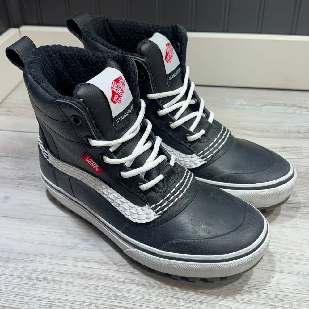 Vans Standard Mid Waterproof Boot MTE Men's Sz 6 Made For Elements Cold Weather